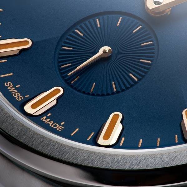 Formex Aria Denso Blue – Detail der kleinen Sekunde und Indizes