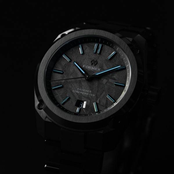 Essence Ceramica Automatic „Dark Matter“ 41 mm