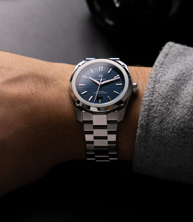 Formex Essence 41 Chronomètre automatique "Bleu" 41mm bracelet en acier