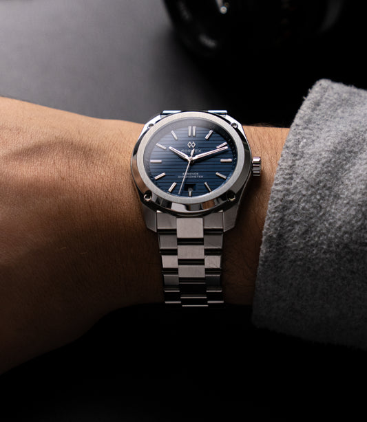 Formex Essence 41 Chronomètre automatique "Bleu" 41mm bracelet en acier