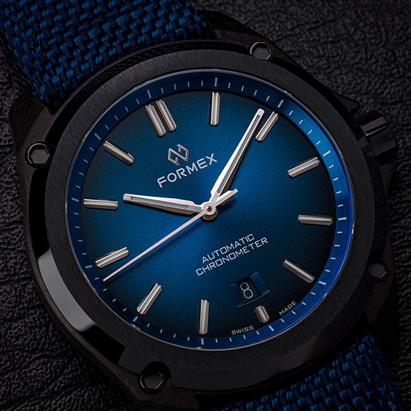 Formex Essence Leggera 43 Automatik Chronometer "Electric Blue" 43mm