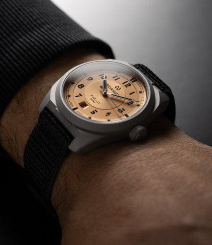 Formex Field Automatik "Golden Honey" 40mm