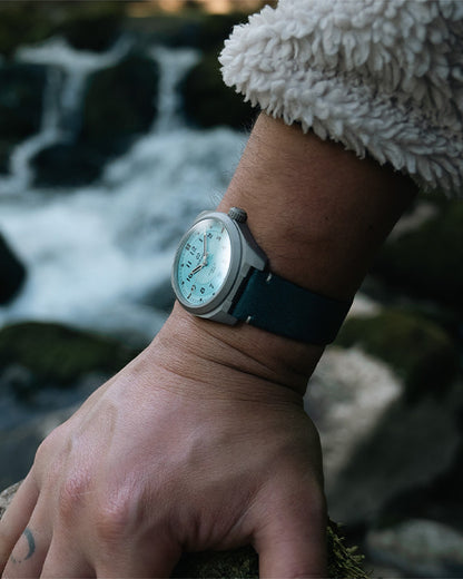 Formex Field Automatik "Ice Blue" 40mm