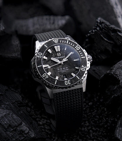 Formex REEF 39,5mm Automatik COSC 300M "Forged Carbon"