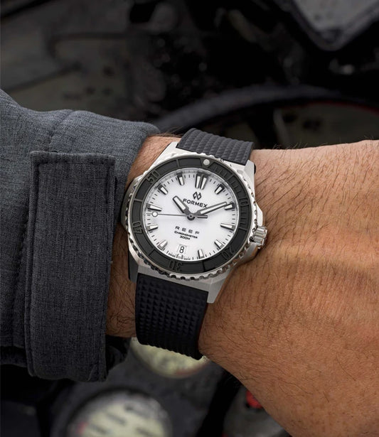 Formex REEF 39.5mm Automatic COSC 300M "White"