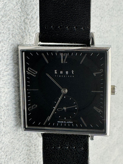 Knot SQ-32 – Modern Japanese Bauhaus Design (Made in Japan)