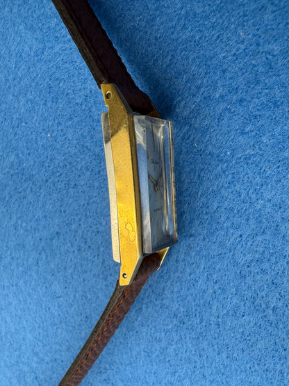 Takano Sabrina Damenuhr (Japan, ca. Anfang 1960er Jahre)