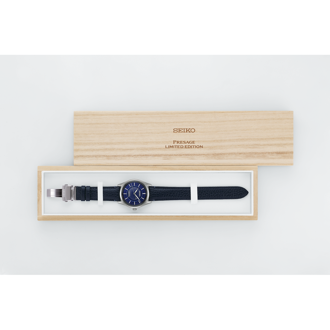 Seiko Presage HCC007J1 – Classic Series Craftsmanship Arita Porcelain Dial Limited Edition