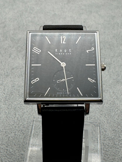 Knot SQ-32 – Modern Japanese Bauhaus Design (Made in Japan)