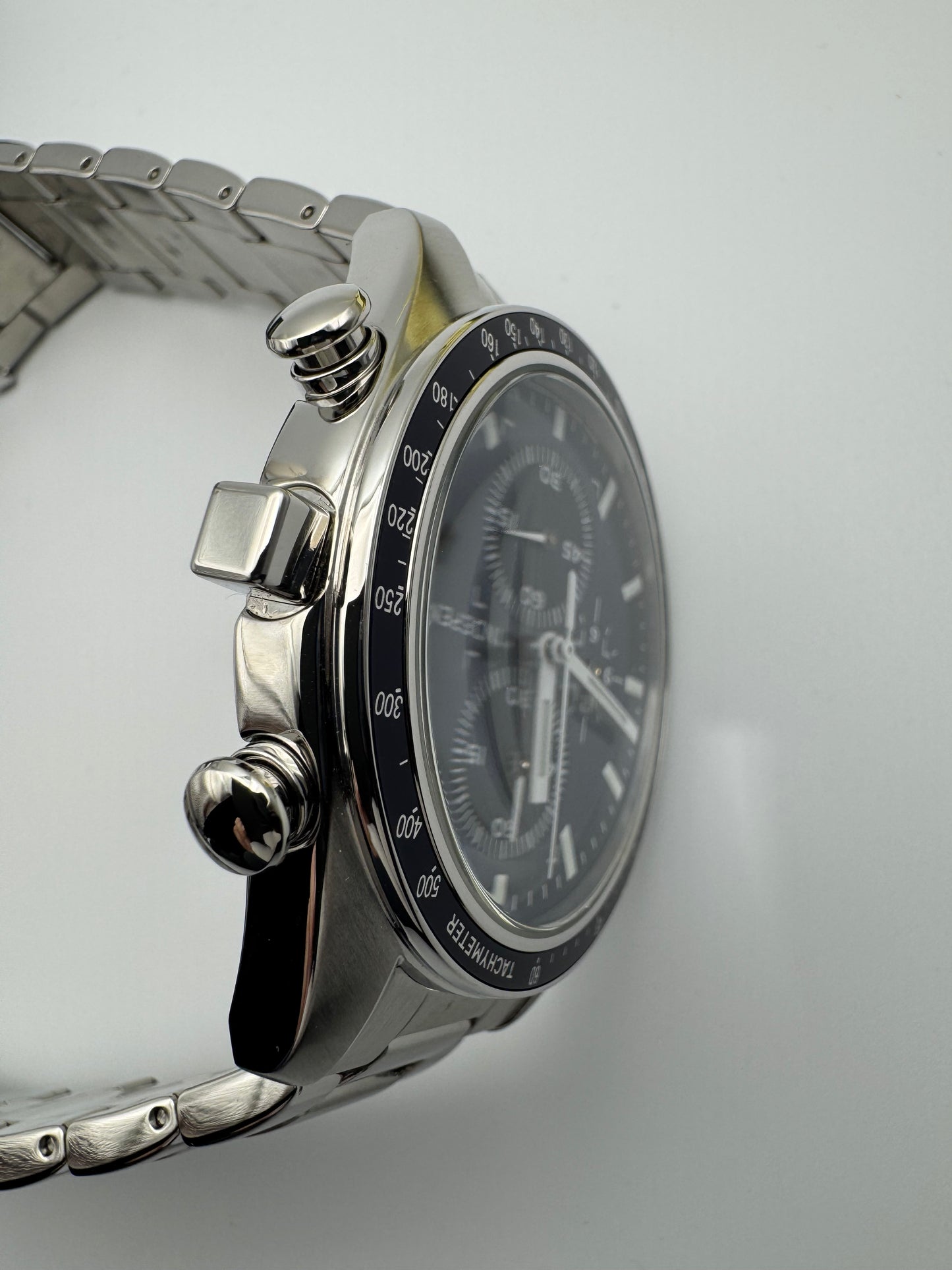 Citizen INDEPENDENT BA7-115-71 – Sportlicher JDM-Chronograph der „Timeless Line“ (neu, ungetragen)