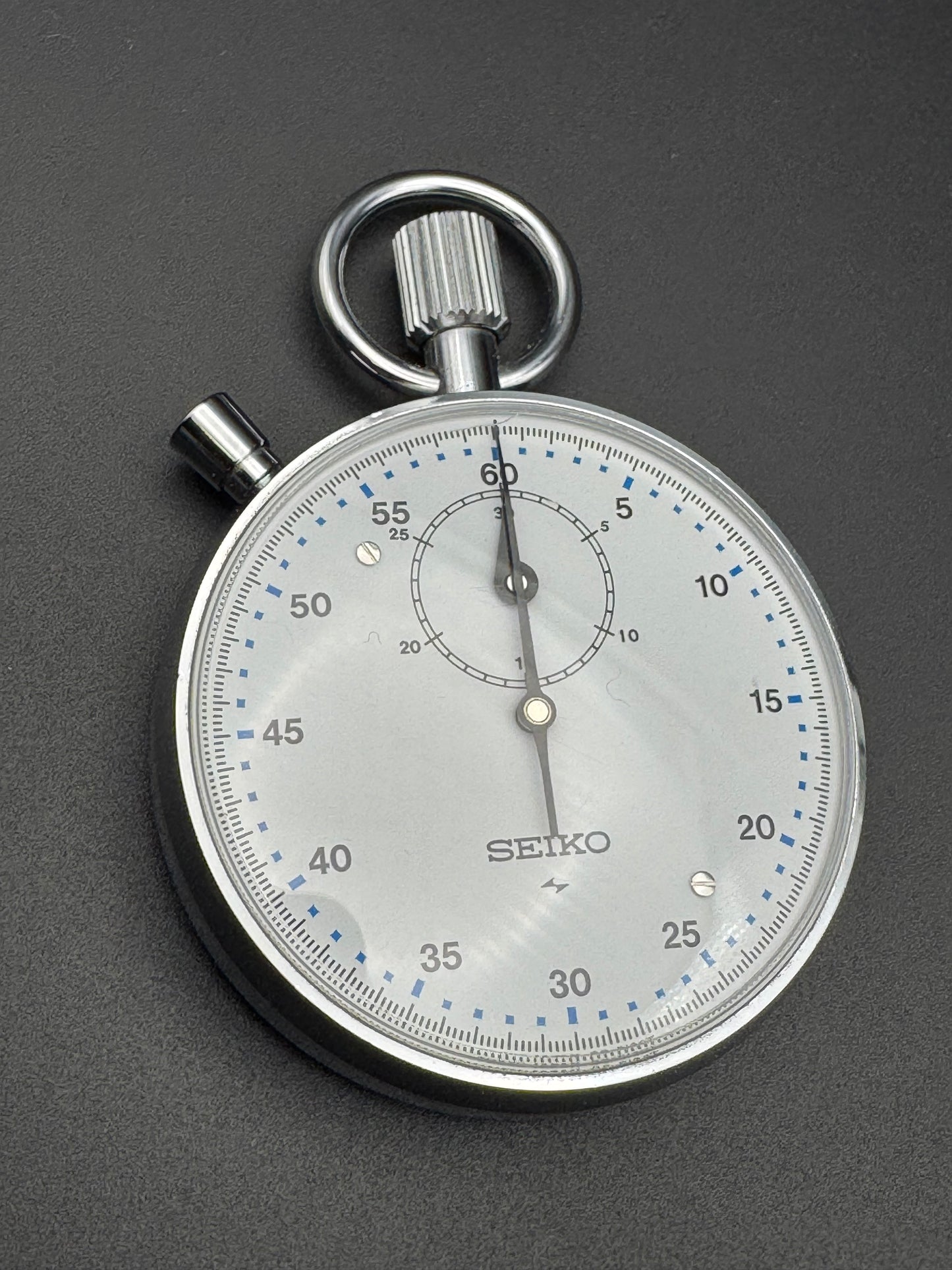 Seiko 88-5021 – Mechanical stopwatch manufactured in Daini Seikosha (October 1974)