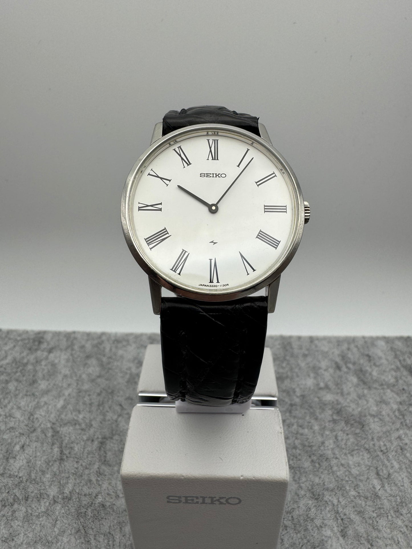 Seiko Chariot 2220-0430 – Vintage Dress Watch (Mai 1975)