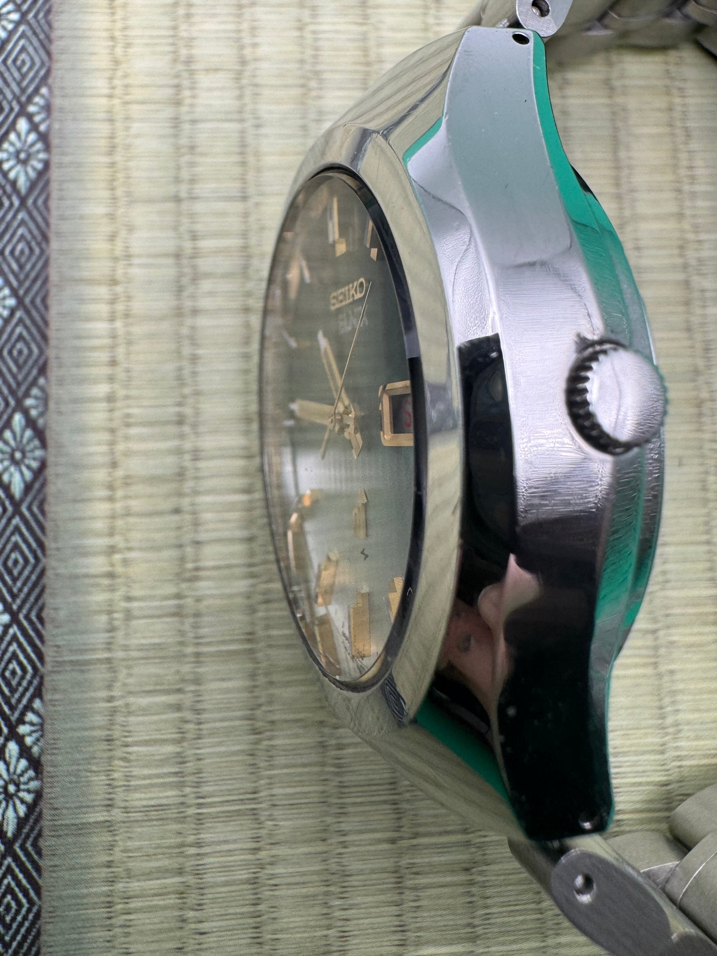 Seiko Elnix 0703-8040 – Electro-Mechanical Vintage (Japan, November 1975)