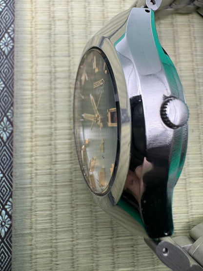 Seiko Elnix 0703-8040 – Electro-Mechanical Vintage (Japan, November 1975)