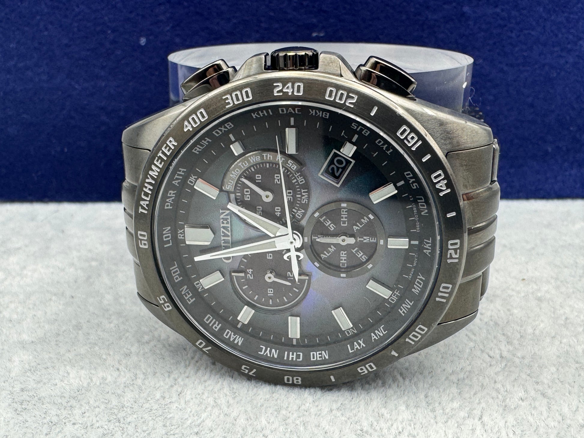Citizen CB5878-56E Citizen CB5878-56E