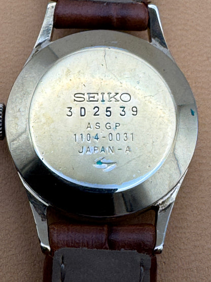Seiko 1104A – 21 Jewels – Handaufzug Damenarmbanduhr (Dezember 1973)