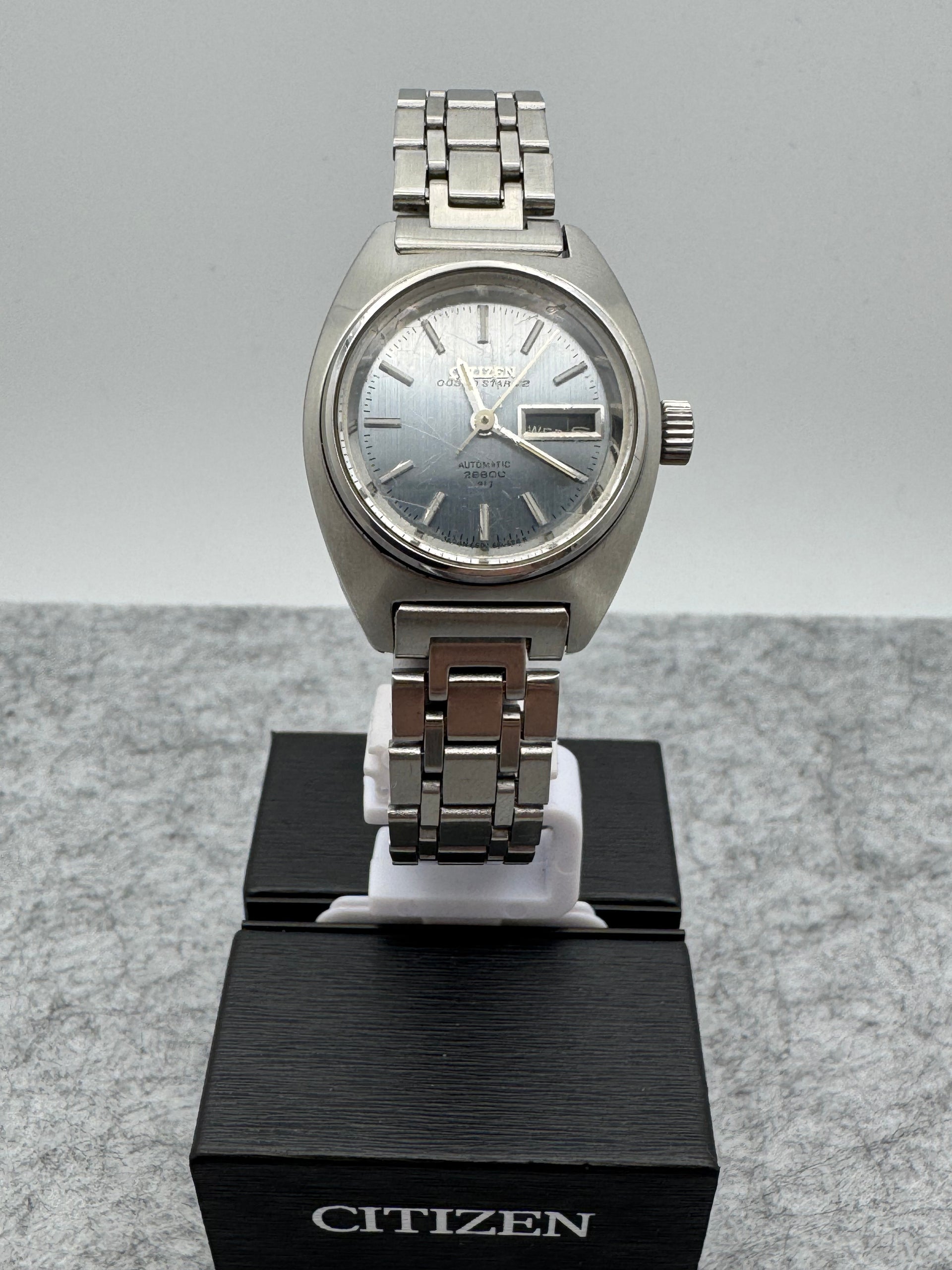 2オーダー Citizen Cosmostar V2 women's automatic wristwatch (Ref. 4-660439-K
