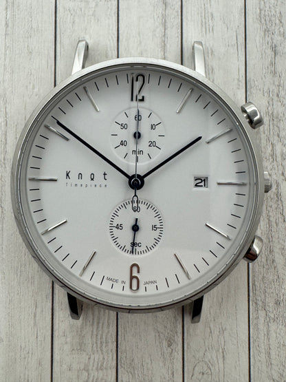 Knot Japan Chronograph CC-39 – Weißes Zifferblatt / Edelstahlband (Made in Japan)