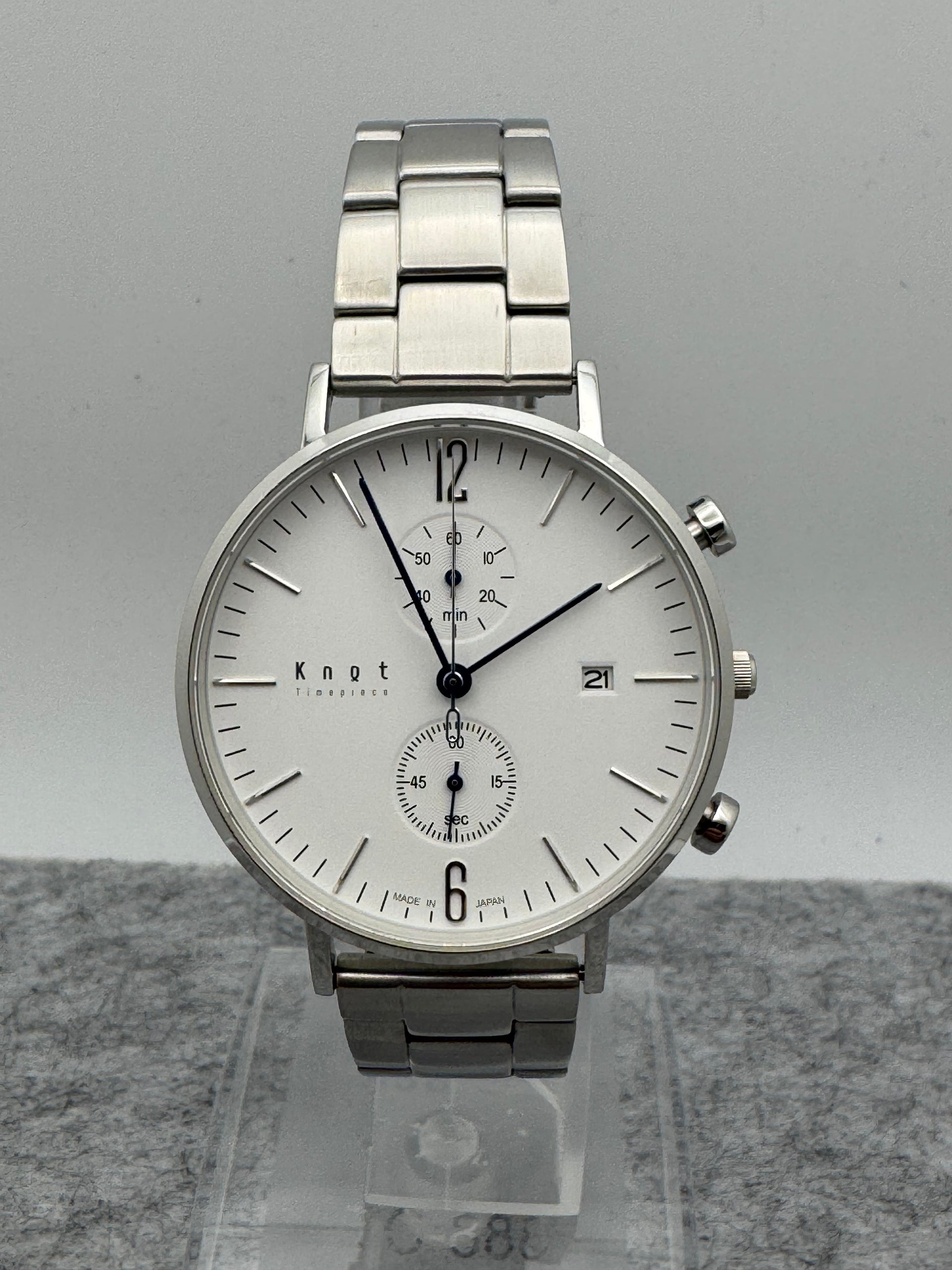 Knot Japan Chronograph CC-39 – White Dial / Stainless Steel Band