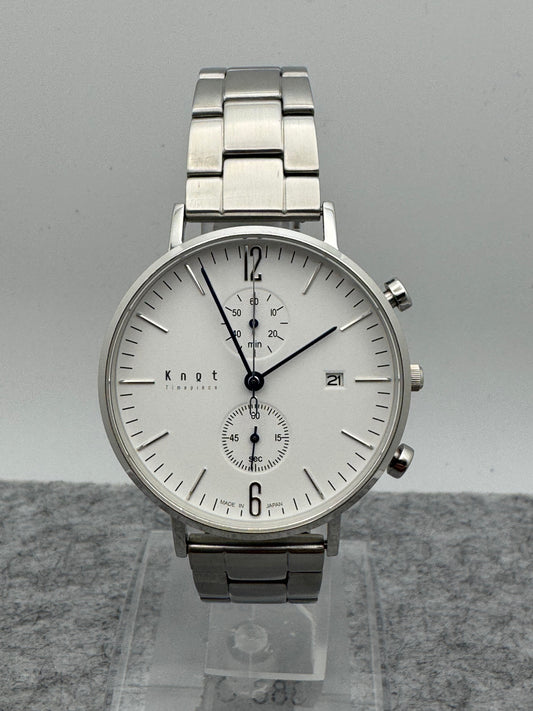 Knot Japan Chronograph CC-39 – Weißes Zifferblatt / Edelstahlband (Made in Japan)