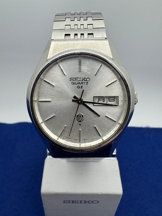 Seiko Quarz QZ – 0923-8010 (September 1974)