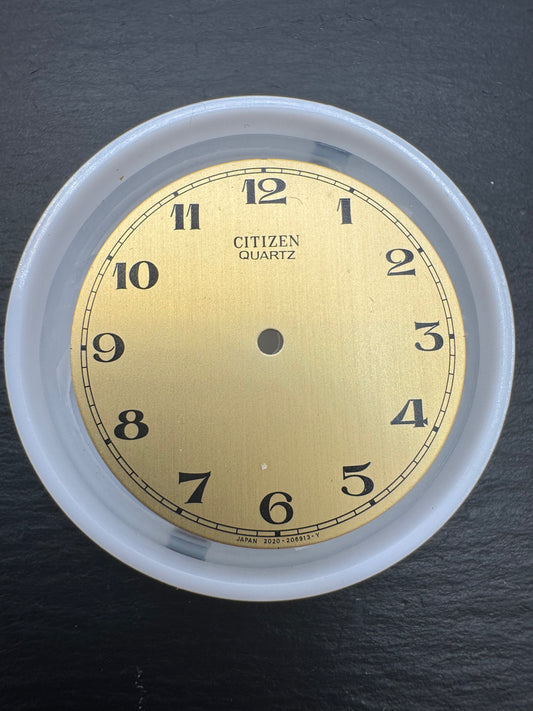Citizen Original Dial 2020-206913 "Citizen Quartz" (round, gold/railroad) - NOS