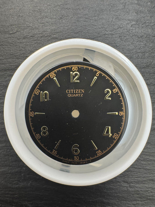 Citizen Original Dial 3630-361919 "Citizen Quartz" (Black/Gold, applied gold numerals) - NOS