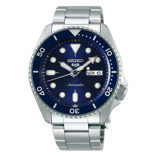 Seiko 5 Sports SRPD51K1 mit blauem Sonnenschliff-Zifferblatt und Edelstahlarmband
