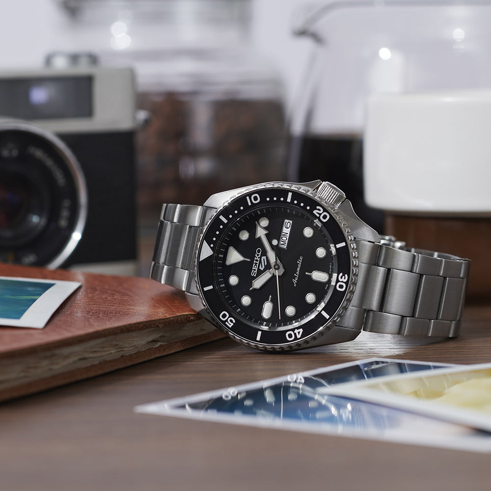 Seiko 5 Sports SRPD55K1 Ansicht 2