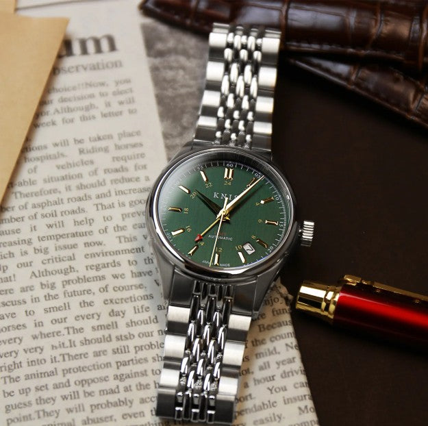 KNIS Classic GMT Automatik Grün - Rice Beads Bracelet 38 mm