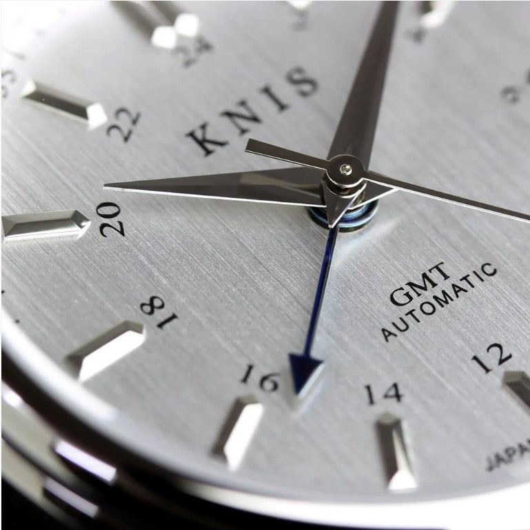 KNIS Classic GMT Automatik Silber - Rice Beads Bracelet 38 mm
