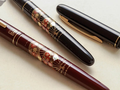 Kuretake Kindai Maki-e - Fan Red