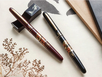 Kuretake Kindai Maki-e - Fan Red