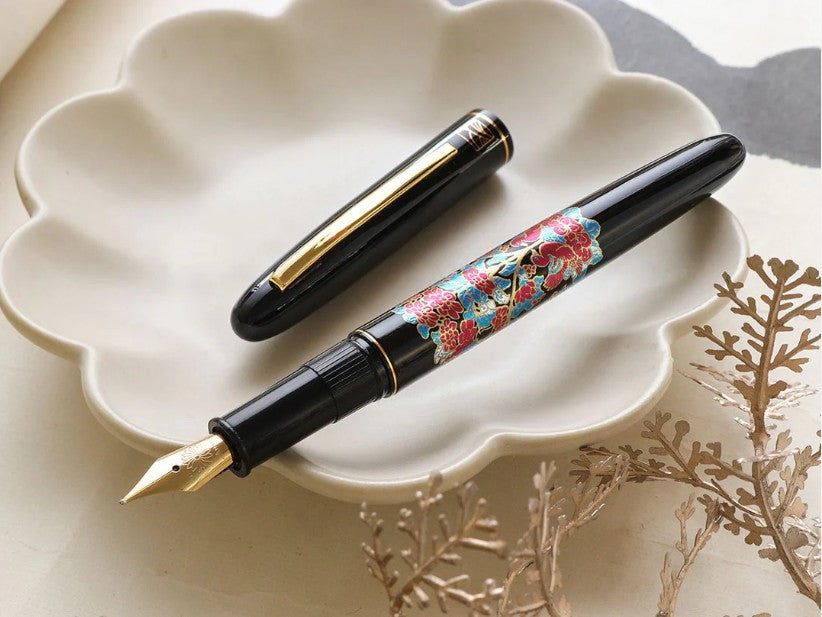 Wancher Kuretake Kindai Maki-e - Shunshoku Banri