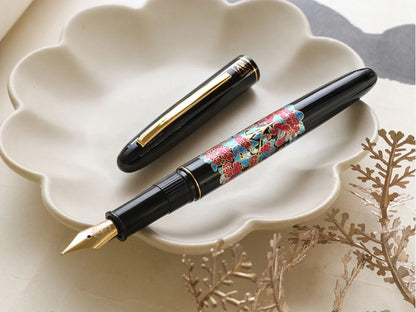 Wancher Kuretake Kindai Maki-e - Shunshoku Banri