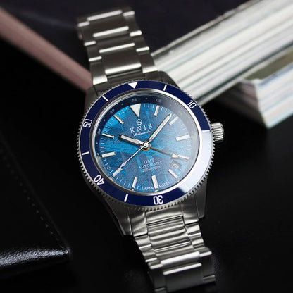 KNIS Meteorite GMT Automatic Diver 40 mm – Blue – Muonionalusta Meteorite