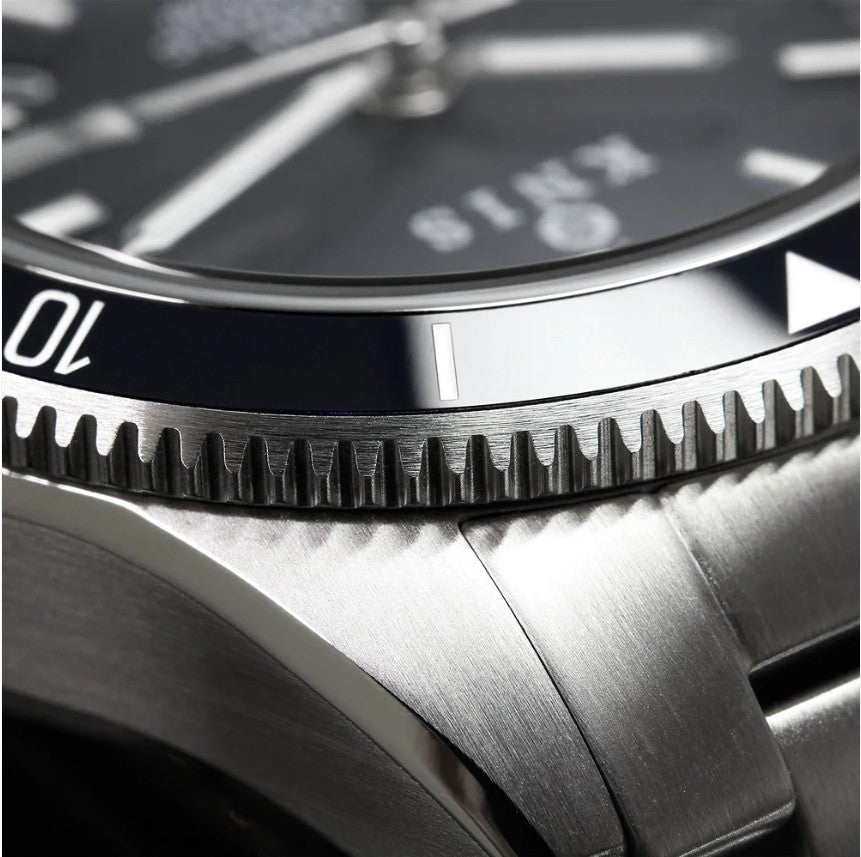 KNIS Meteorite GMT Automatic Diver 40 mm Black – Muonionalusta Meteorite