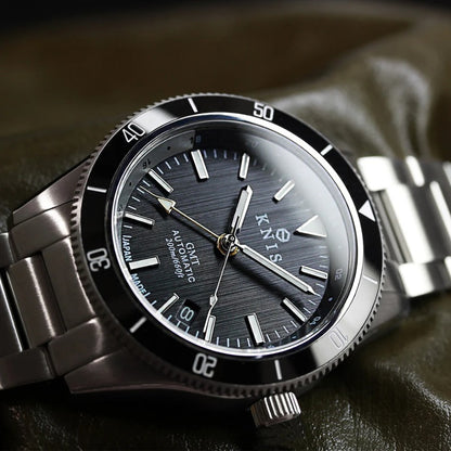 KNIS GMT Automatic Diver 40 mm Black