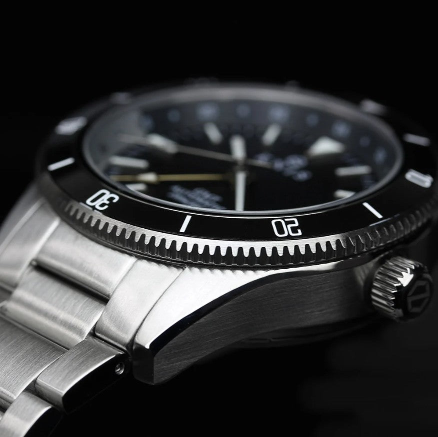 KNIS GMT Automatic Diver 40 mm Black