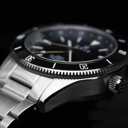 KNIS GMT Automatic Diver 40 mm Black