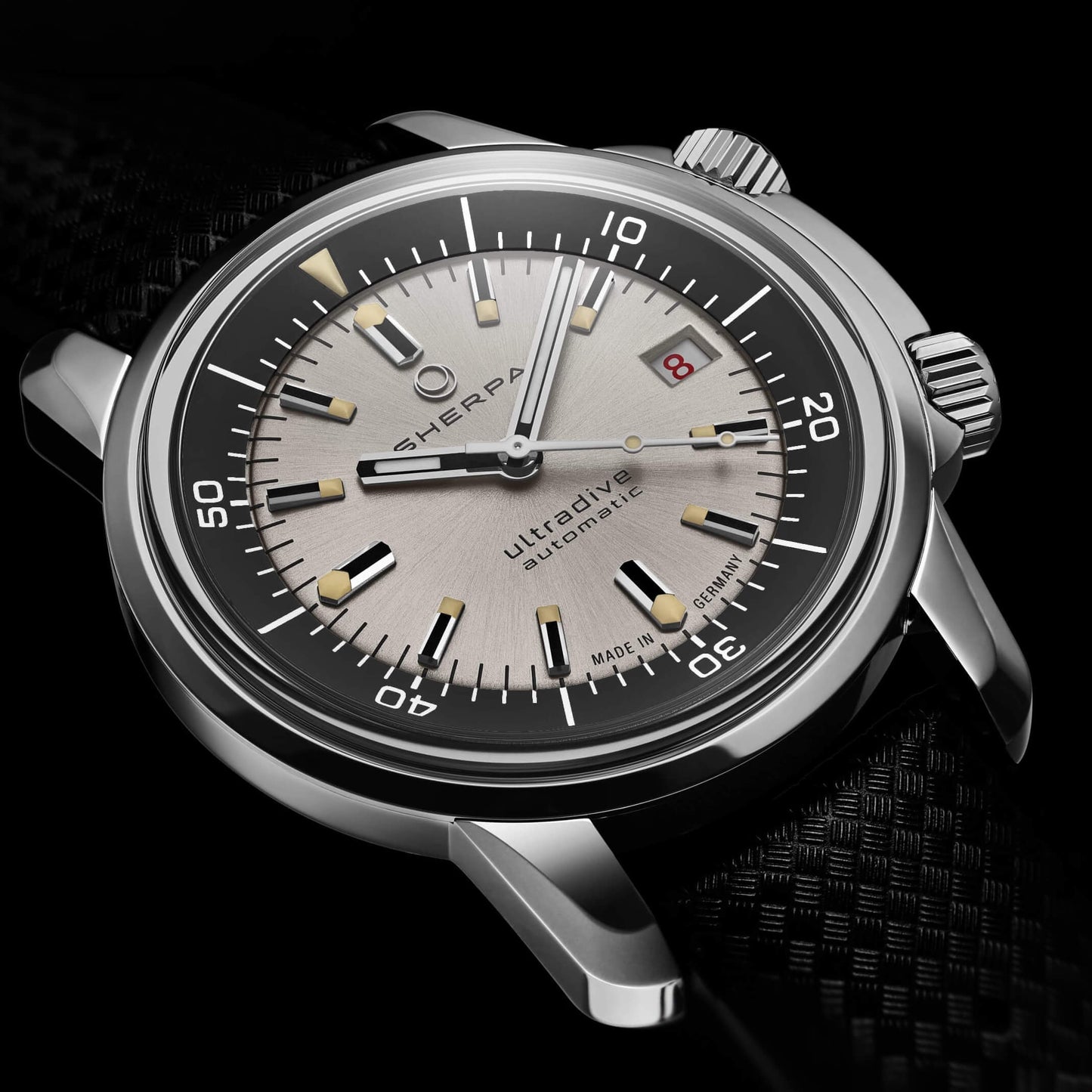 Sherpa Ultradive "Tuxedo"