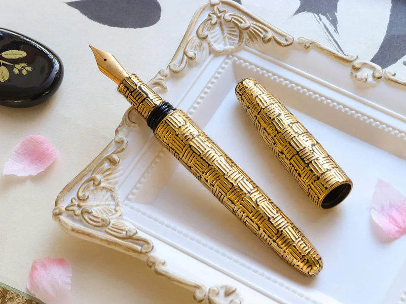 Hirota Urushi - Kushime Tsuishitsu Nuri - Kiniro I