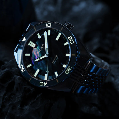 CIRCULA AquaSport II Mother of Pearl LE