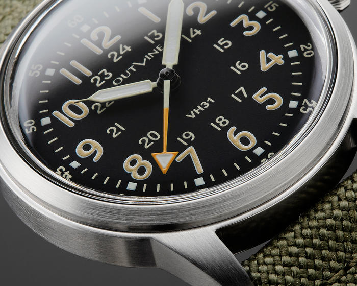 Outline Military Typ 1950 - Black - 24H
