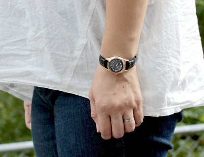 JIOS AWAZU x schwarzes Zifferblatt x Roségold-Gehäuse & Zeiger x schwarzes Leder