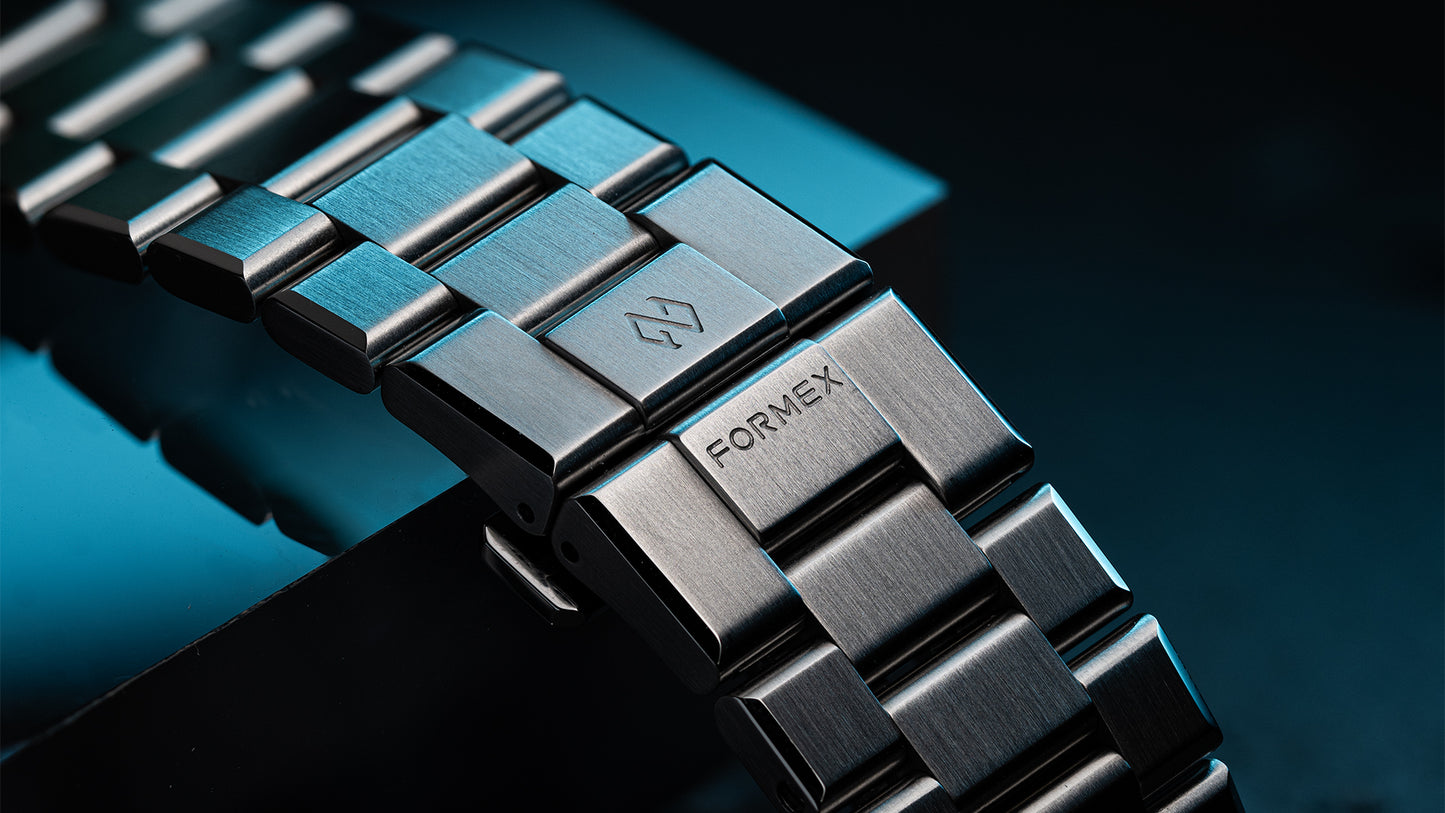 Formex Essence 41 Automatik Chronometer "Gamaret" 41mm