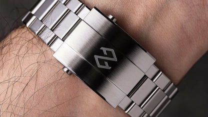 Formex REEF 39,5mm Automatik COSC 300M "Silber"