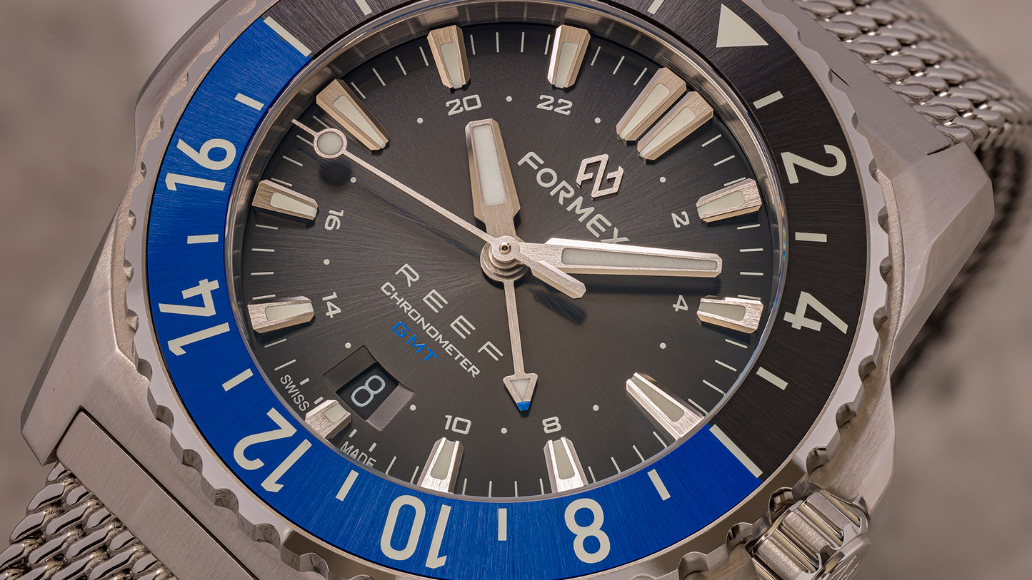 Formex REEF GMT Automatik COSC 300M "Schwarz/Blau" 42mm