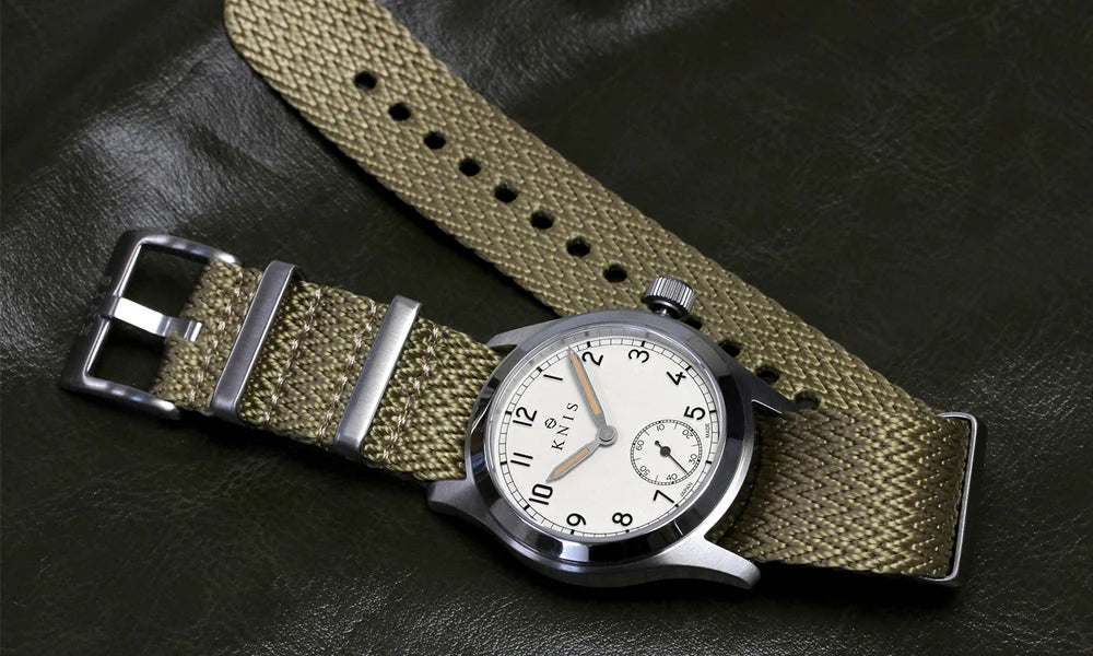 KNIS Nylon Strap "Shark Tooth" – Khaki (20 mm)