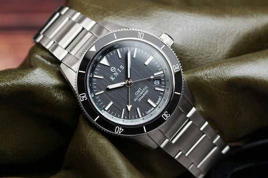 KNIS GMT Automatic Diver 40 mm Black